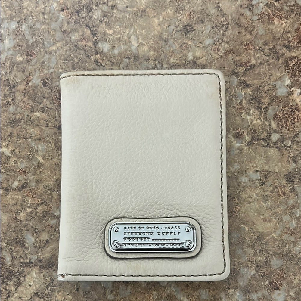 Marc Jacobs Cream Leather Card ID Case